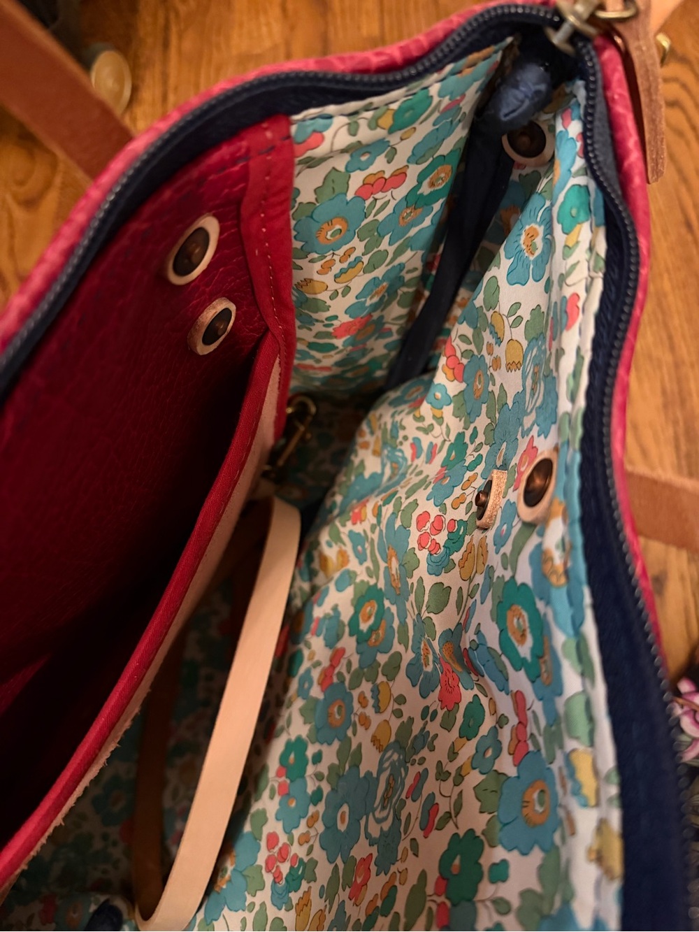 Meanwhile Back on the Farm Limited Edition Raspberry Buffalo Leather Handtote - Picture 8 of 10
